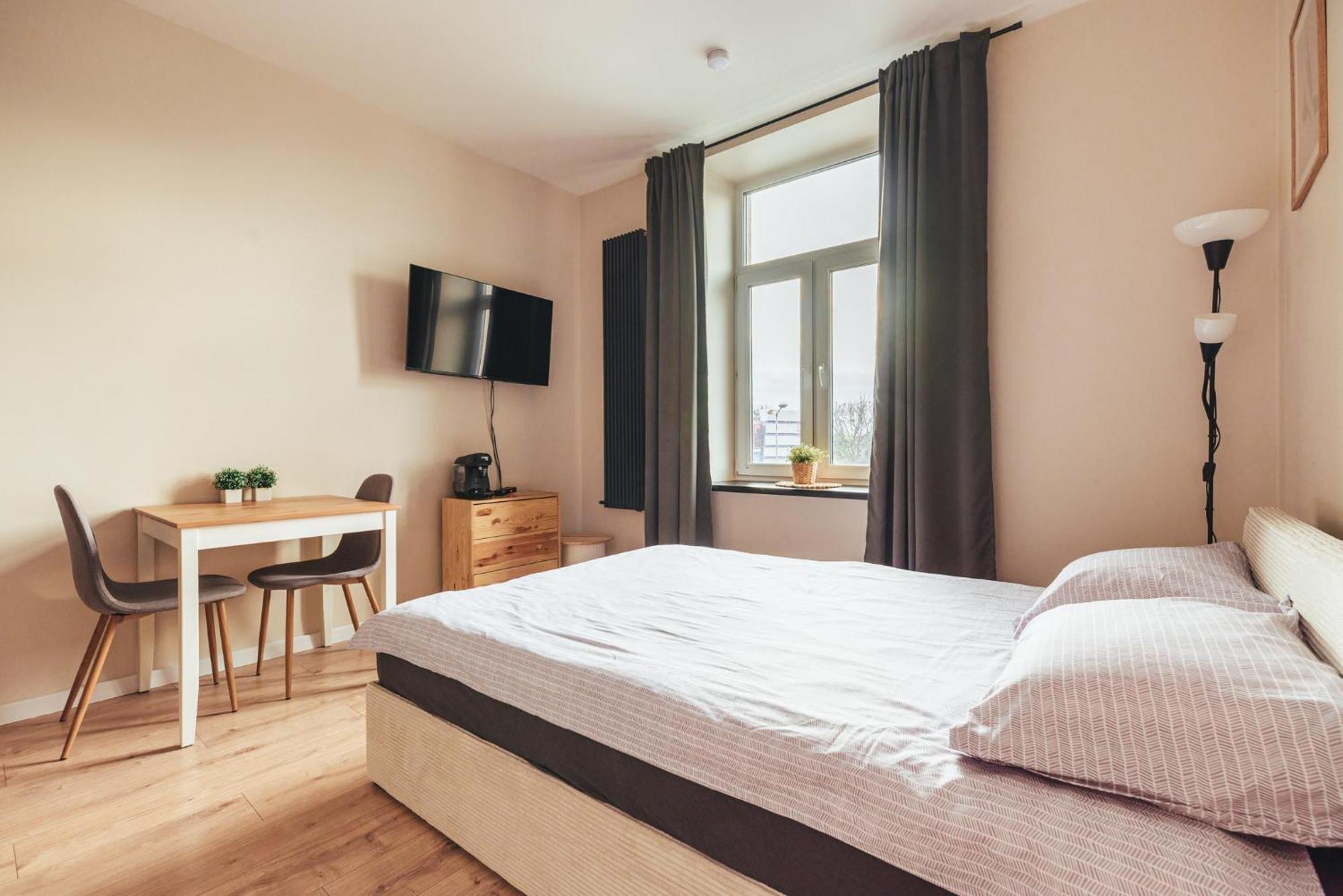 Przytulny Apartament Przy Dworcu Radom Bagian luar foto